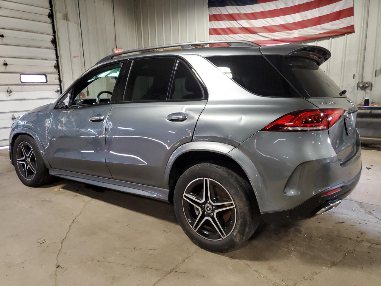 Obraz 2 z 2020 MERCEDES-BENZ GLE 350 4MATIC 2020 z VIN 4JGFB4KB9LA194337