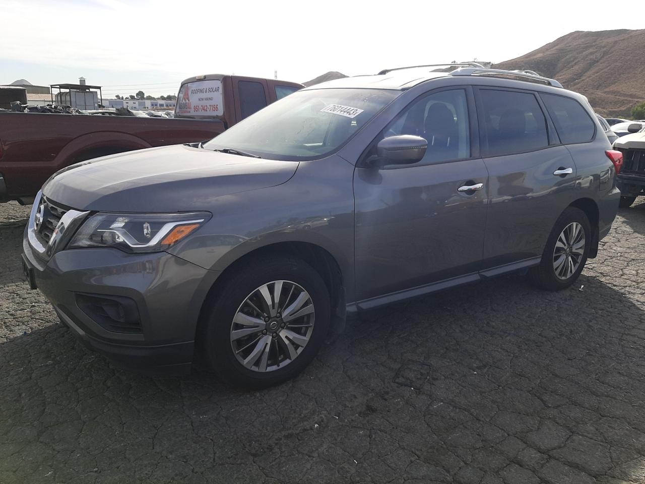 Изображение 1 2019 NISSAN PATHFINDER S 2019 с VIN 5N1DR2MN7KC636033