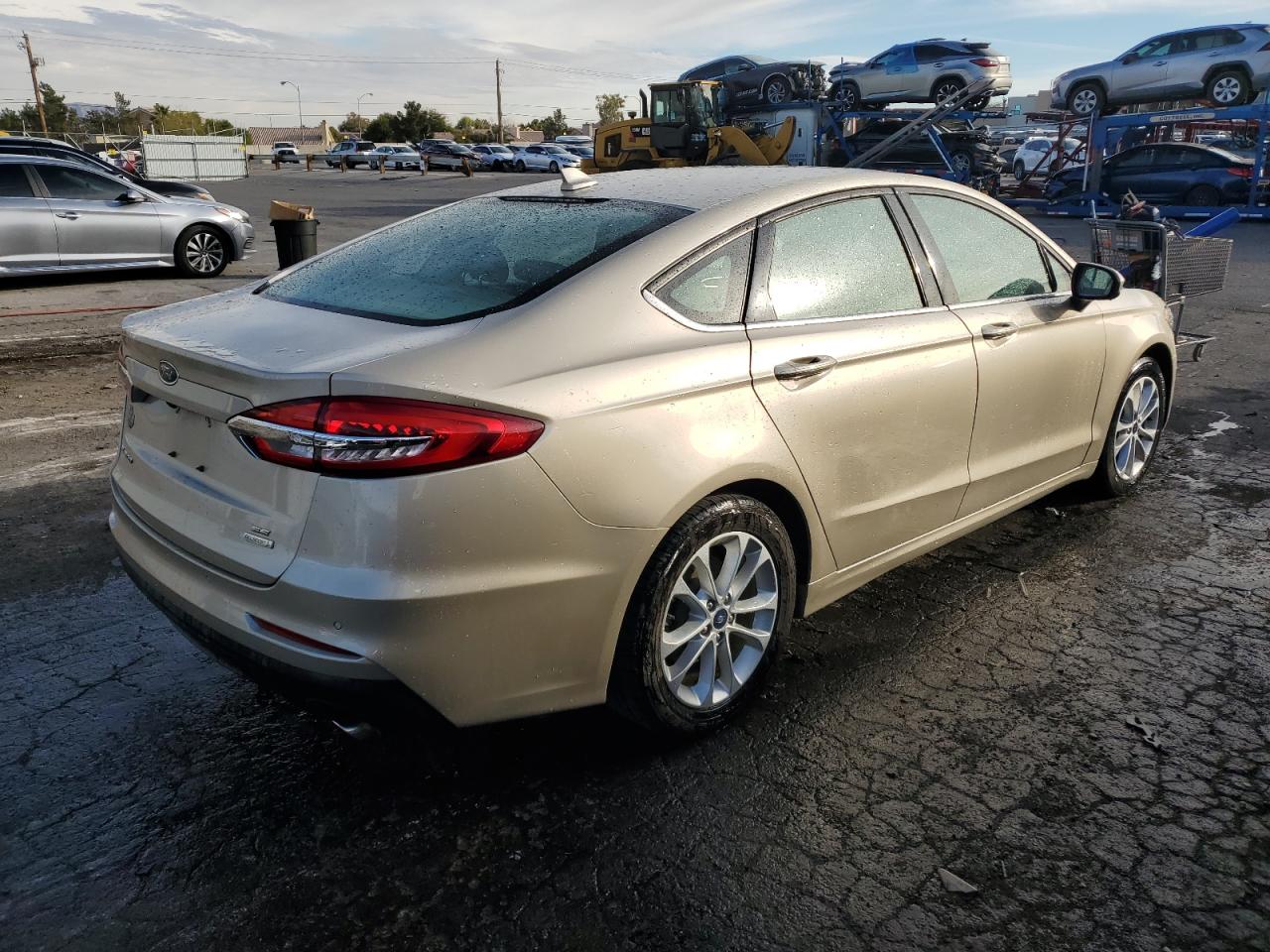 Image 3 of 2019 FORD FUSION SE 2019 with VIN 3FA6P0HD5KR160462