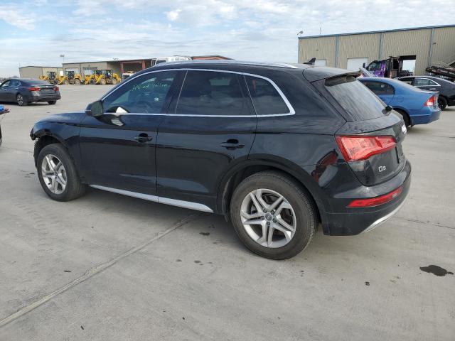 Obraz 2 z 2019 AUDI Q5 PREMIUM 2019 z VIN WA1ANAFY2K2095185