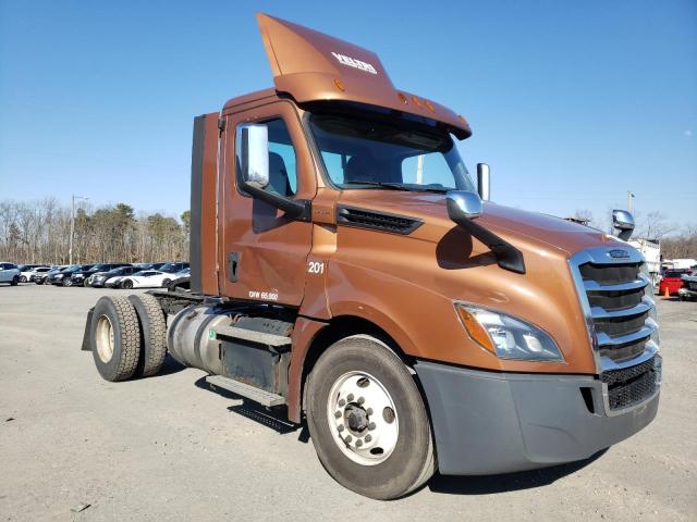 Изображение 2018 FREIGHTLINER CASCADIA 126  2018
