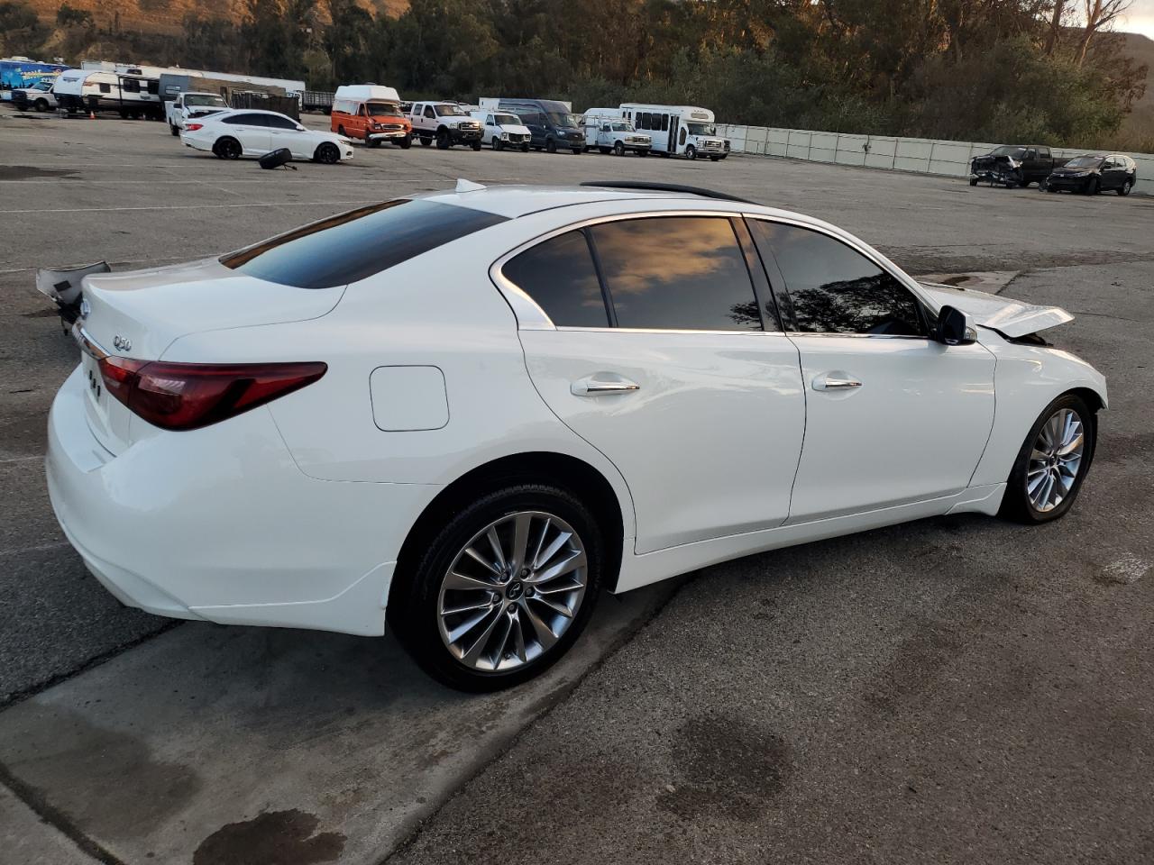 Изображение 3 2018 INFINITI Q50 LUXE 2018 с VIN JN1EV7AP8JM360688