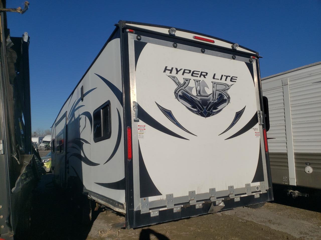 Image 3 of 2015 WILDWOOD HYPER LITE 2015 with VIN 4X4TXLC26FF158687