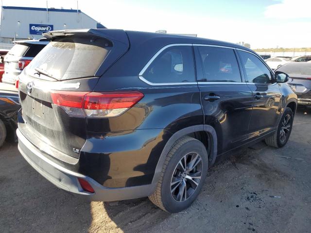Image 3 of 2018 TOYOTA HIGHLANDER LE 2018 with VIN 5TDZZRFH5JS244627