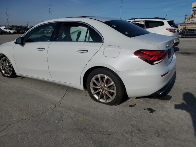 Изображение 2 2020 MERCEDES-BENZ A 220 2020 с VIN WDD3G4EB0LW038328