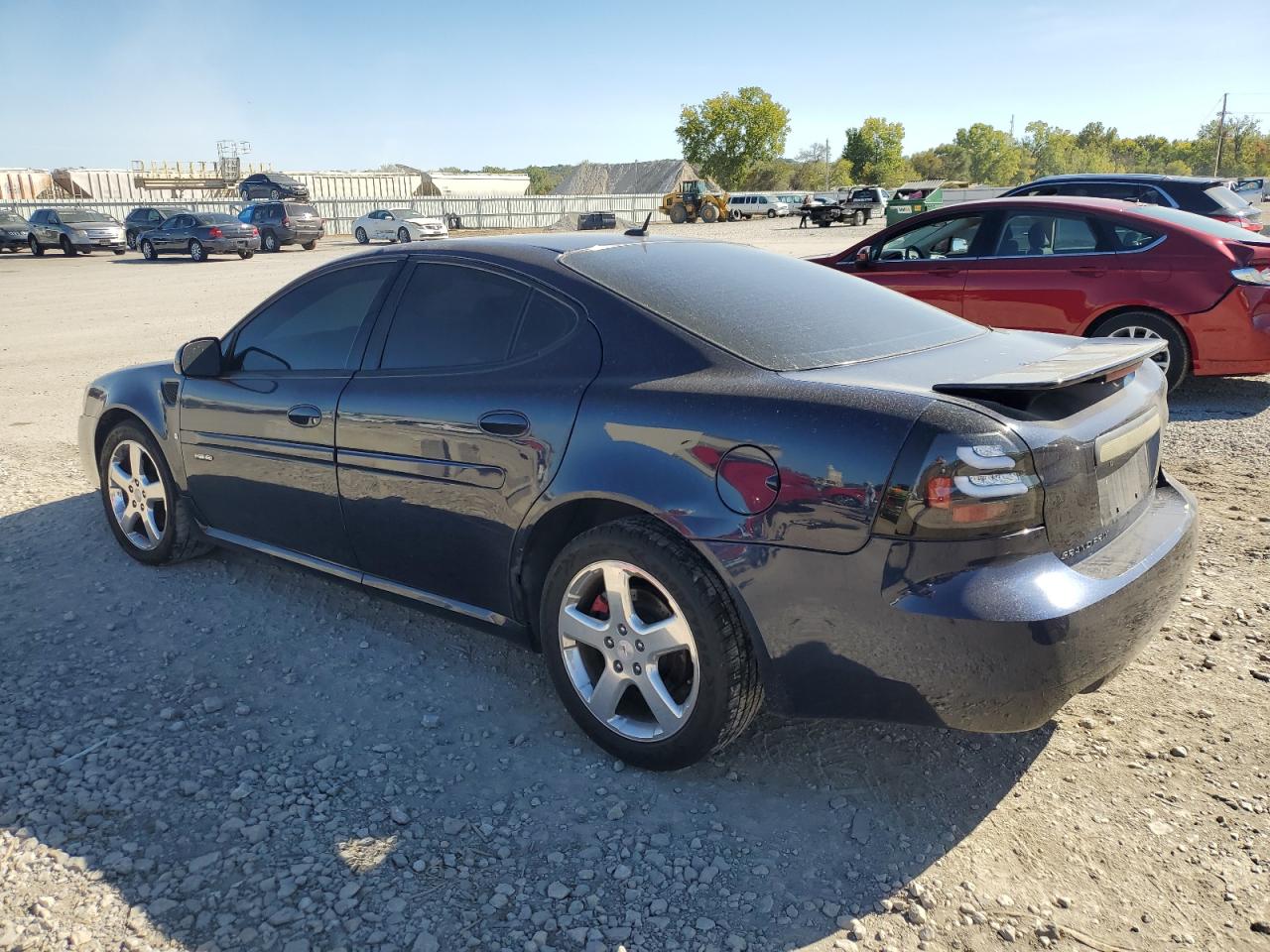 Image 2 of Pontiac Grand Prix Gxp 2008 with VIN 2G2WC58C581108972