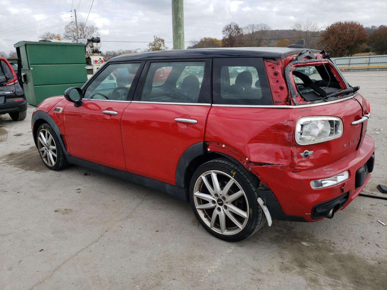 Image 2 of 2016 MINI COOPER CLUBMAN 2016 with VIN WMWLN5C55G2B35217