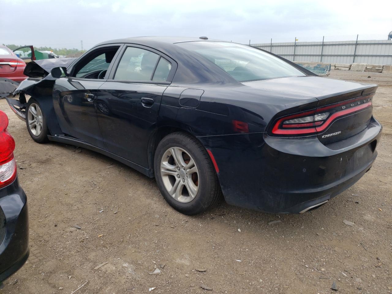 Obraz 2 z 2019 DODGE CHARGER SXT 2019 z VIN 2C3CDXBG6KH640124