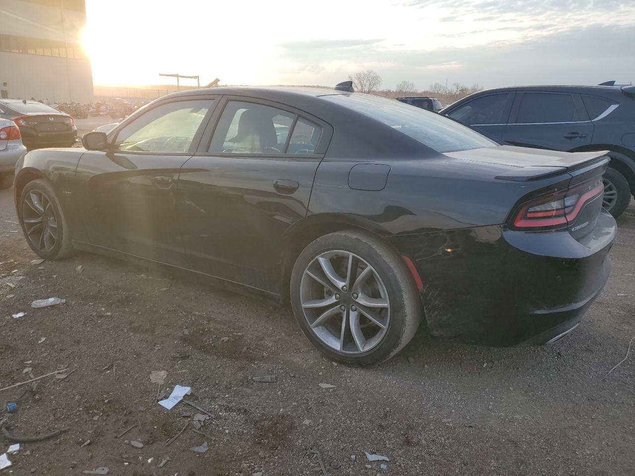 Изображение 2 2015 DODGE CHARGER R/T 2015 с VIN 2C3CDXCT9FH731986