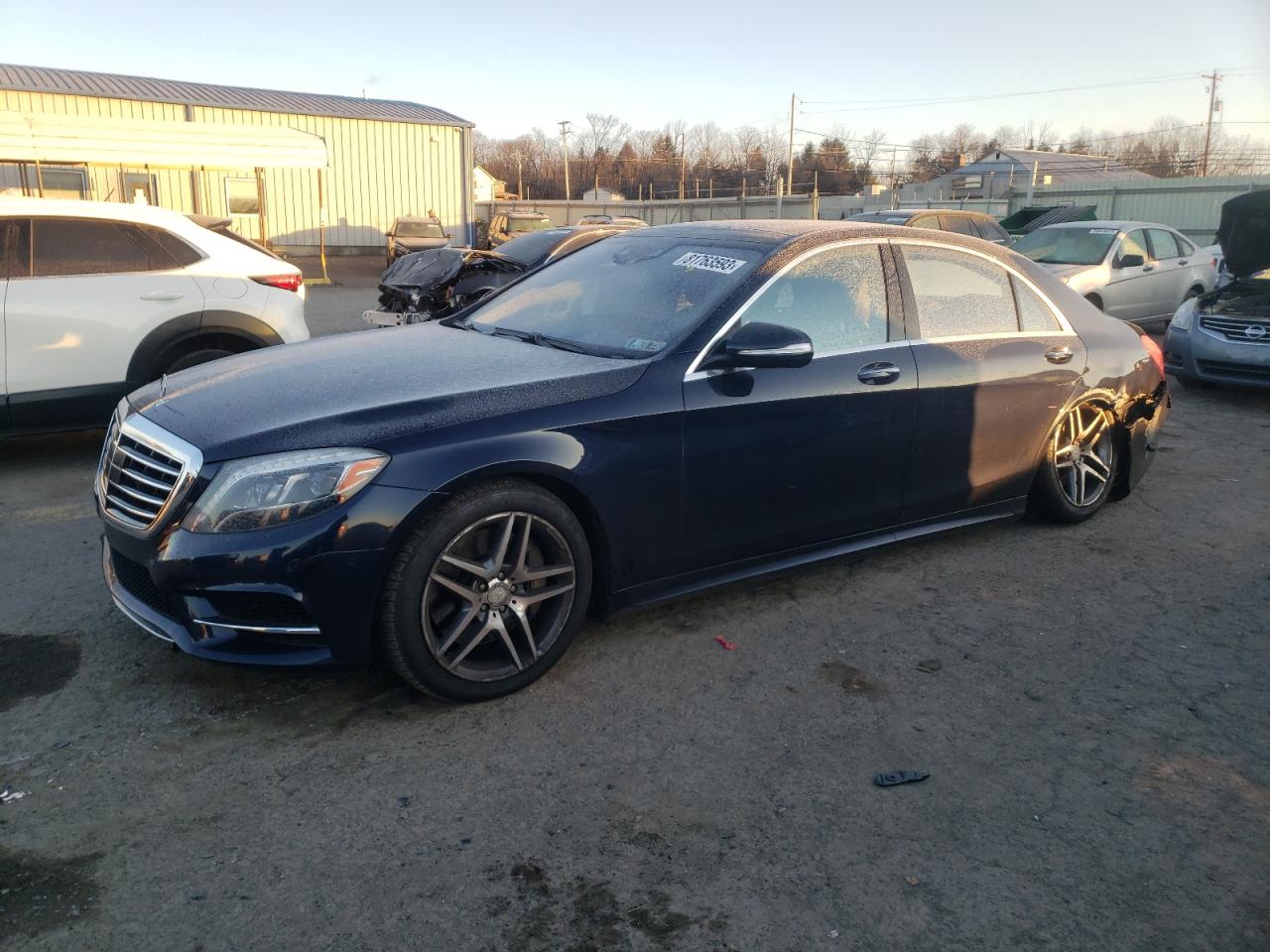 Image 1 of 2014 MERCEDES-BENZ S 550 2014 with VIN WDDUG8CB3EA043697