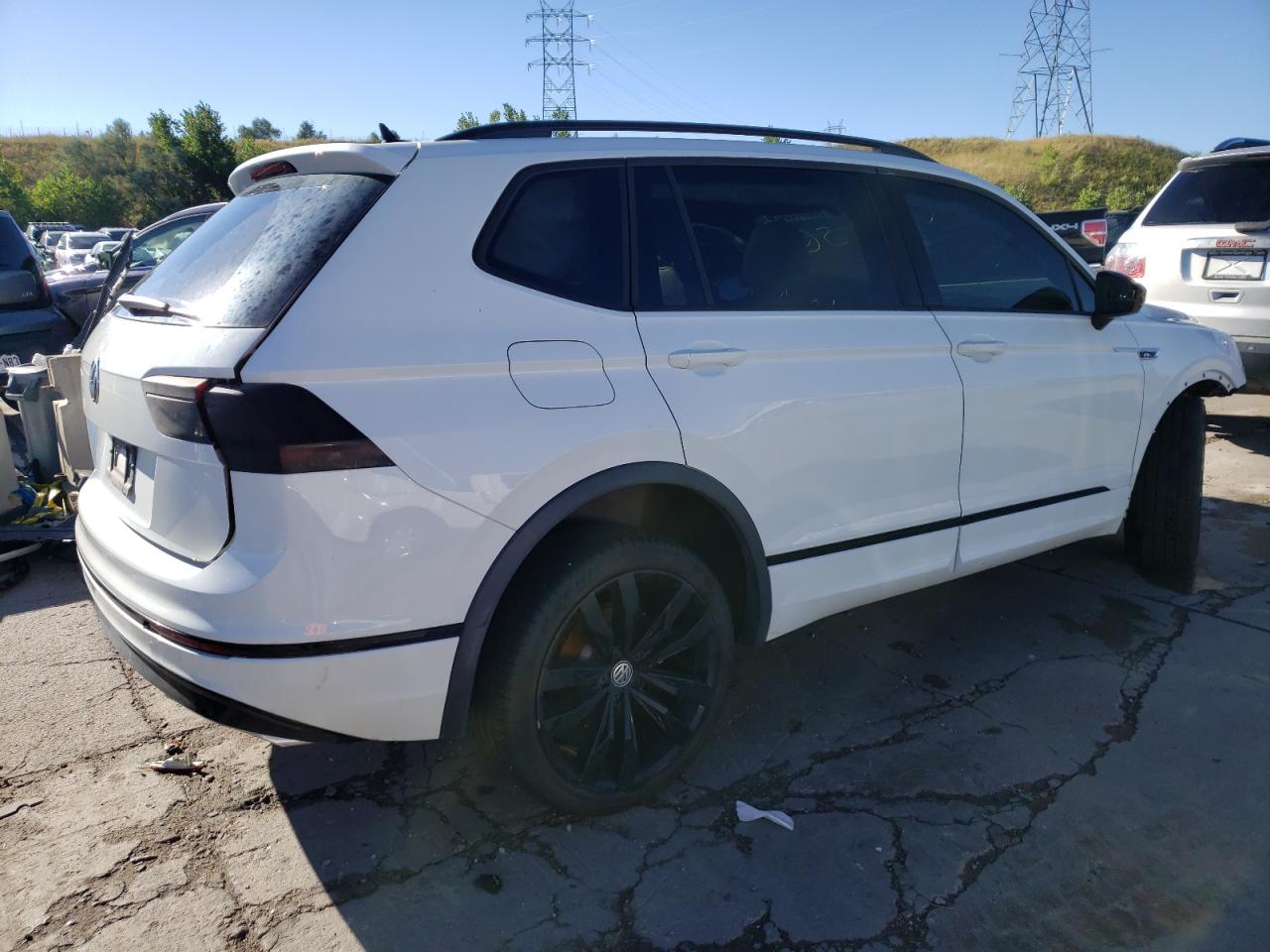 Obraz 3 z 2020 VOLKSWAGEN TIGUAN SE 2020 z VIN 3VV2B7AX8LM160444