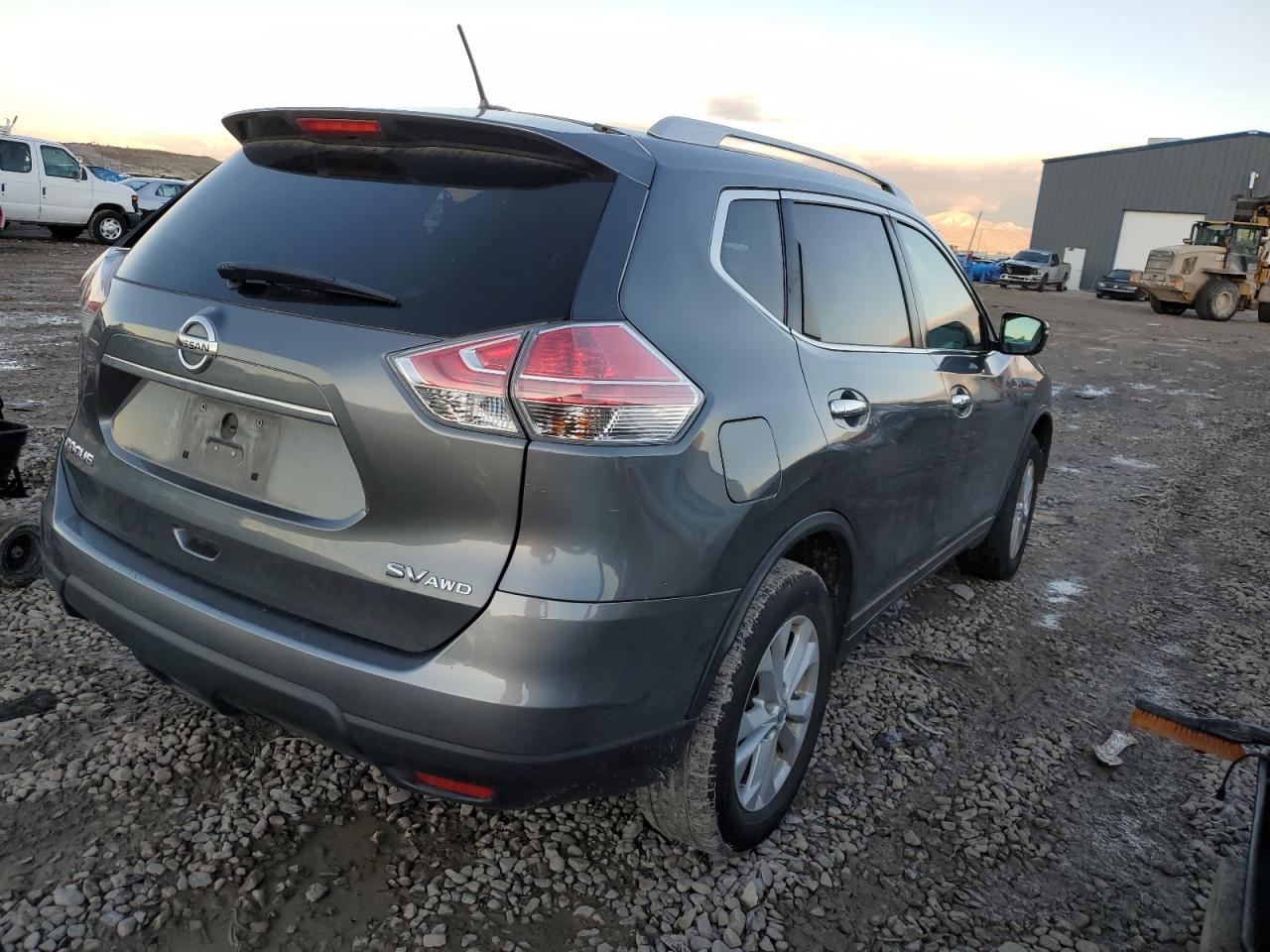 Image 3 of 2016 NISSAN ROGUE S 2016 with VIN 5N1AT2MM1GC759376