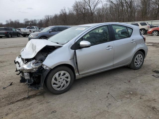 2016 TOYOTA PRIUS C  2016 image