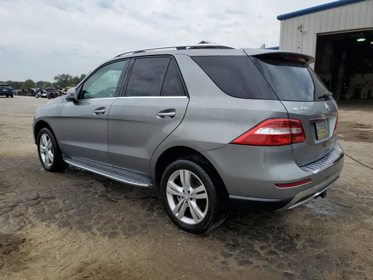 Image 2 of 2015 MERCEDES-BENZ ML 350 2015 with VIN 4JGDA5JBXFA559369