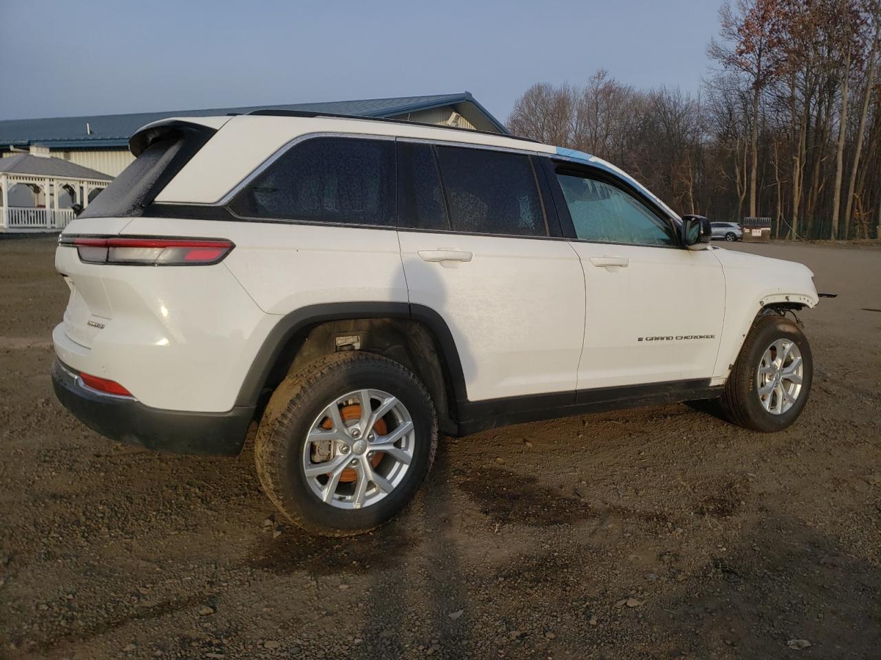 Изображение 3 2023 JEEP GRAND CHEROKEE LIMITED 2023 с VIN 1C4RJHBG5PC510706