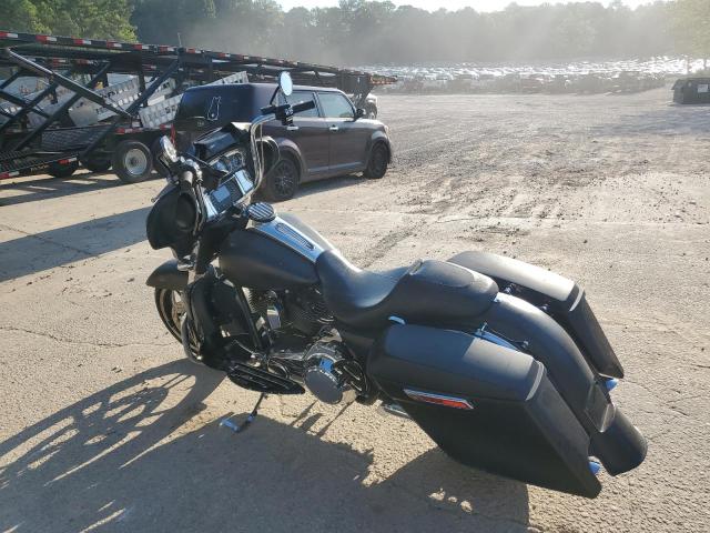 Image 3 of 2014 HARLEY-DAVIDSON FLHX STREET GLIDE 2014 with VIN 1HD1KBM15EB687158