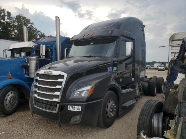 Image 2 of 2021 FREIGHTLINER CASCADIA 126  2021 with VIN 3AKJHHDRXMSMW2250