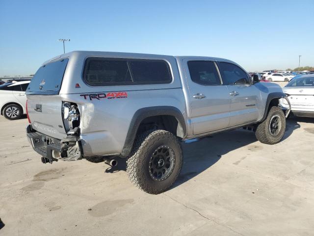 Obraz 3 z 2017 TOYOTA TACOMA DOUBLE CAB 2017 z VIN 5TFCZ5AN9HX110591