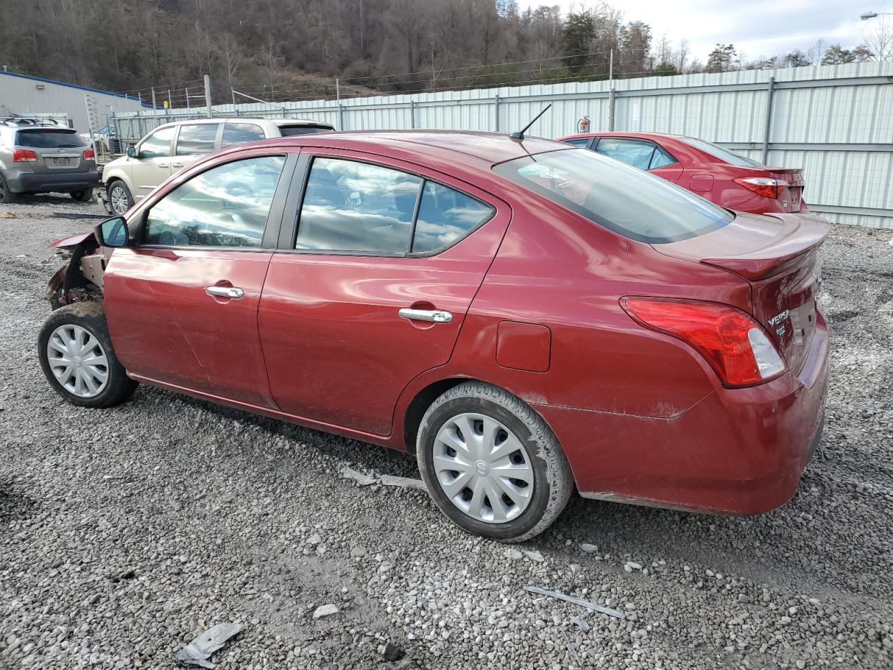 Изображение 2 2019 NISSAN VERSA S 2019 с VIN 3N1CN7AP4KL879708