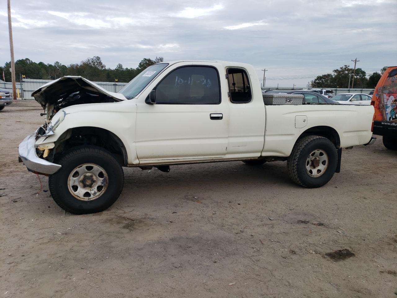 Image 1 of 1997 TOYOTA TACOMA XTRACAB 1997 with VIN 4TAWM72N9VZ274148