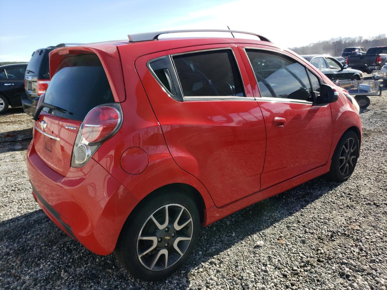 Изображение 3 2015 CHEVROLET SPARK 2LT 2015 с VIN KL8CF6S98FC740521