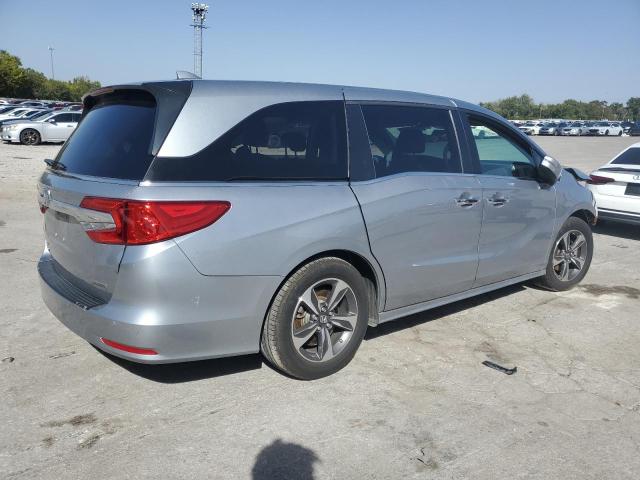 Image 3 of 2019 HONDA ODYSSEY TOURING 2019 with VIN 5FNRL6H89KB077076