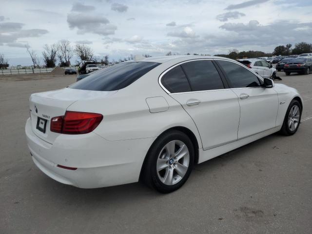 Obraz 3 z 2013 BMW 5 SERIES 528 XI 2013 z VIN WBAXH5C50DD110537