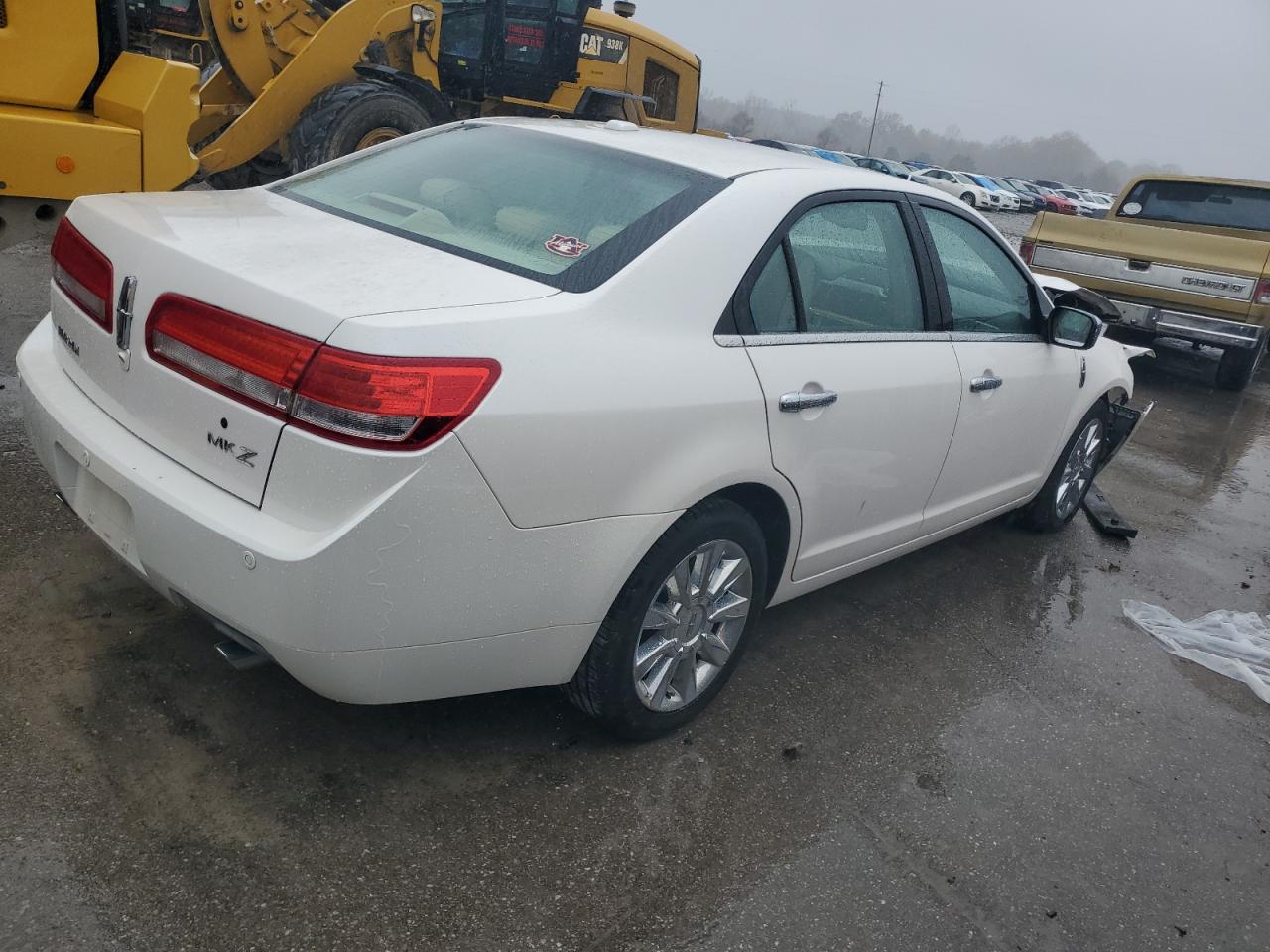 Изображение 3 2010 LINCOLN MKZ  2010 с VIN 3LNHL2GCXAR750718