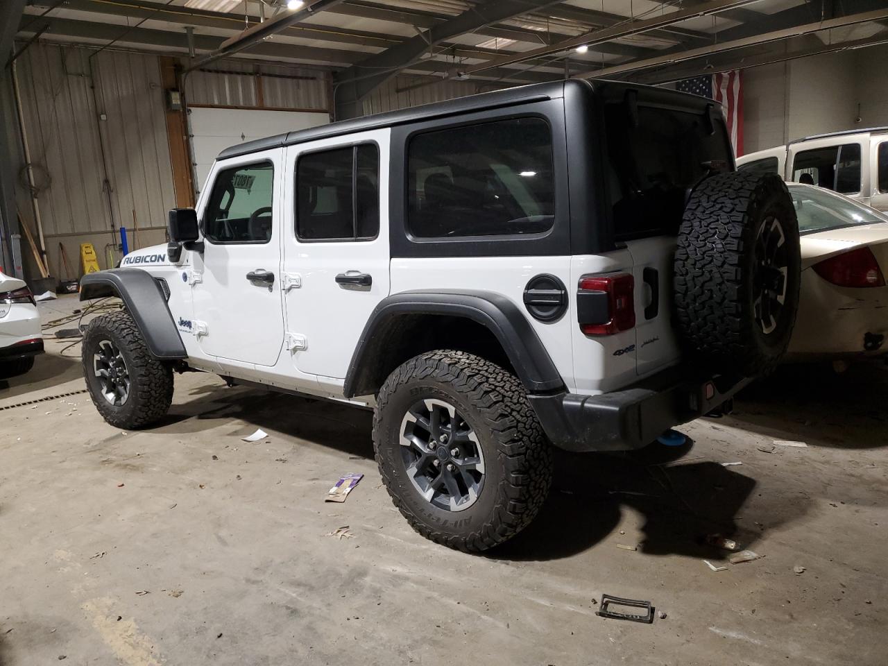Изображение 2 2024 JEEP WRANGLER RUBICON 4XE 2024 с VIN 1C4RJXR65RW145713