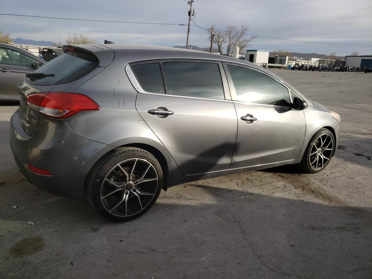 Image 3 of 2015 KIA FORTE EX 2015 with VIN KNAFX5A82F5320274