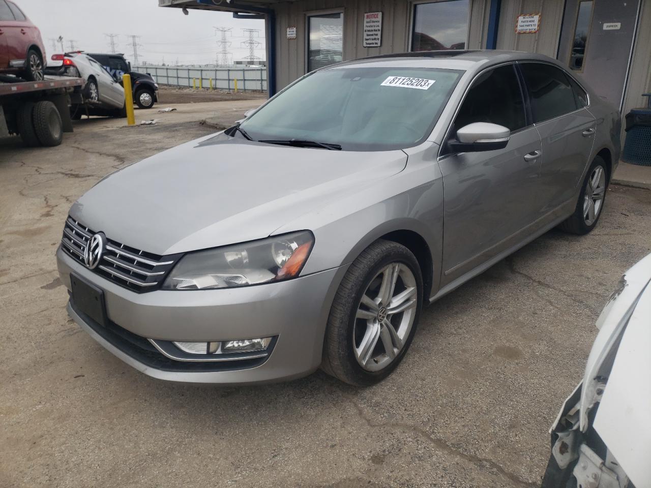 Image 1 of 2014 VOLKSWAGEN PASSAT SE 2014 with VIN 1VWBN7A34EC098349