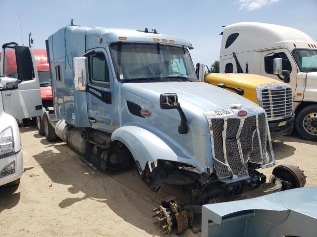 Image 1 of 2016 PETERBILT 579  2016 with VIN 1XPBD49X5GD344316