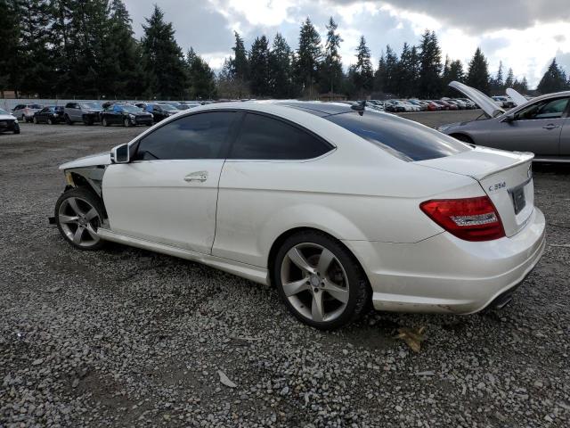 Image 2 of 2015 MERCEDES-BENZ C 350 2015 with VIN WDDGJ5HB0FG411533
