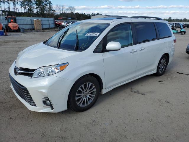2020 TOYOTA SIENNA XLE 2020 image
