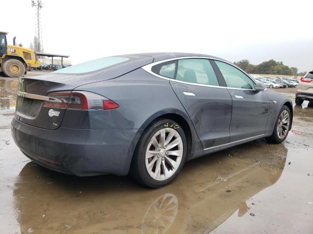 Obraz 3 z 2016 TESLA MODEL S  2016 z VIN 5YJSA1E12GF154654