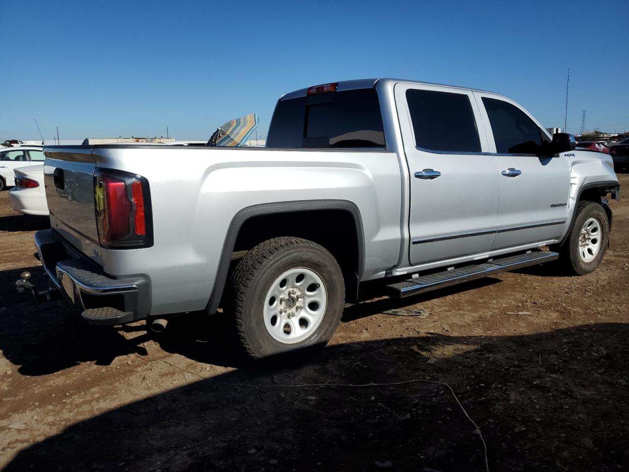 Image 3 of 2018 GMC SIERRA K1500 SLT 2018 with VIN 3GTU2NEC7JG146968