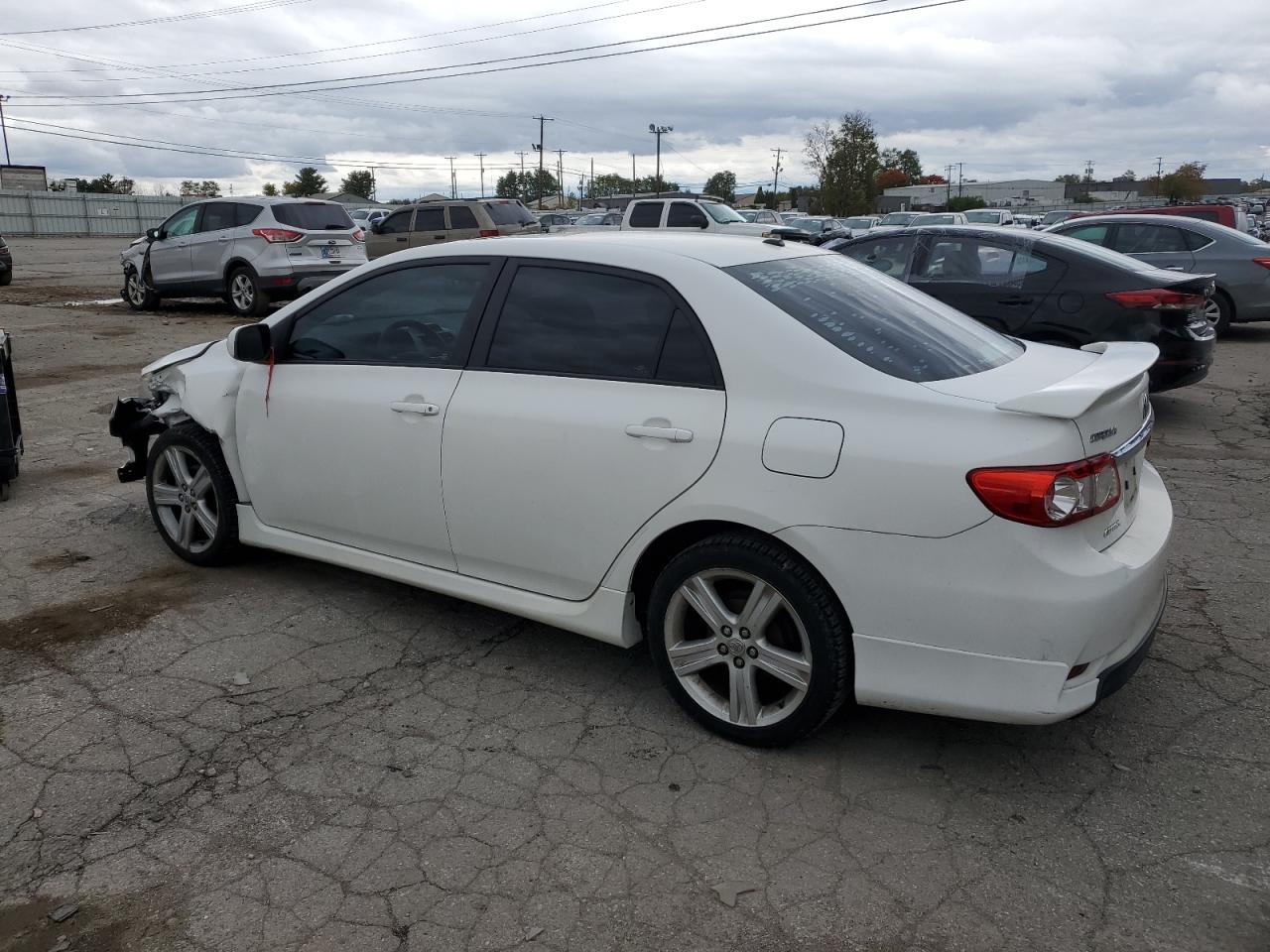 Obraz 2 z 2013 TOYOTA COROLLA BASE 2013 z VIN 2T1BU4EE9DC076255