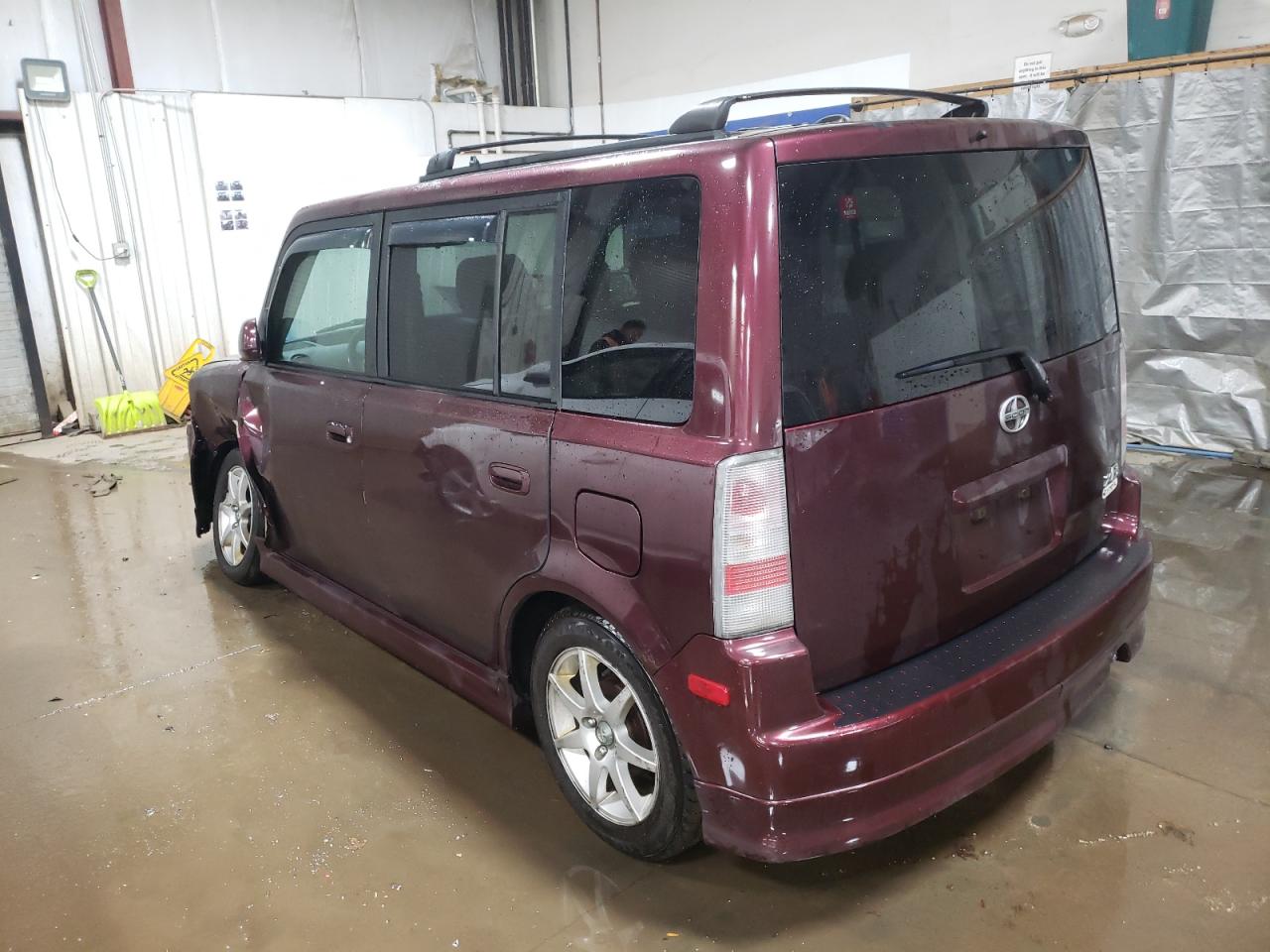 Obraz 2 z 2006 TOYOTA SCION XB 2006 z VIN JTLKT324564051288