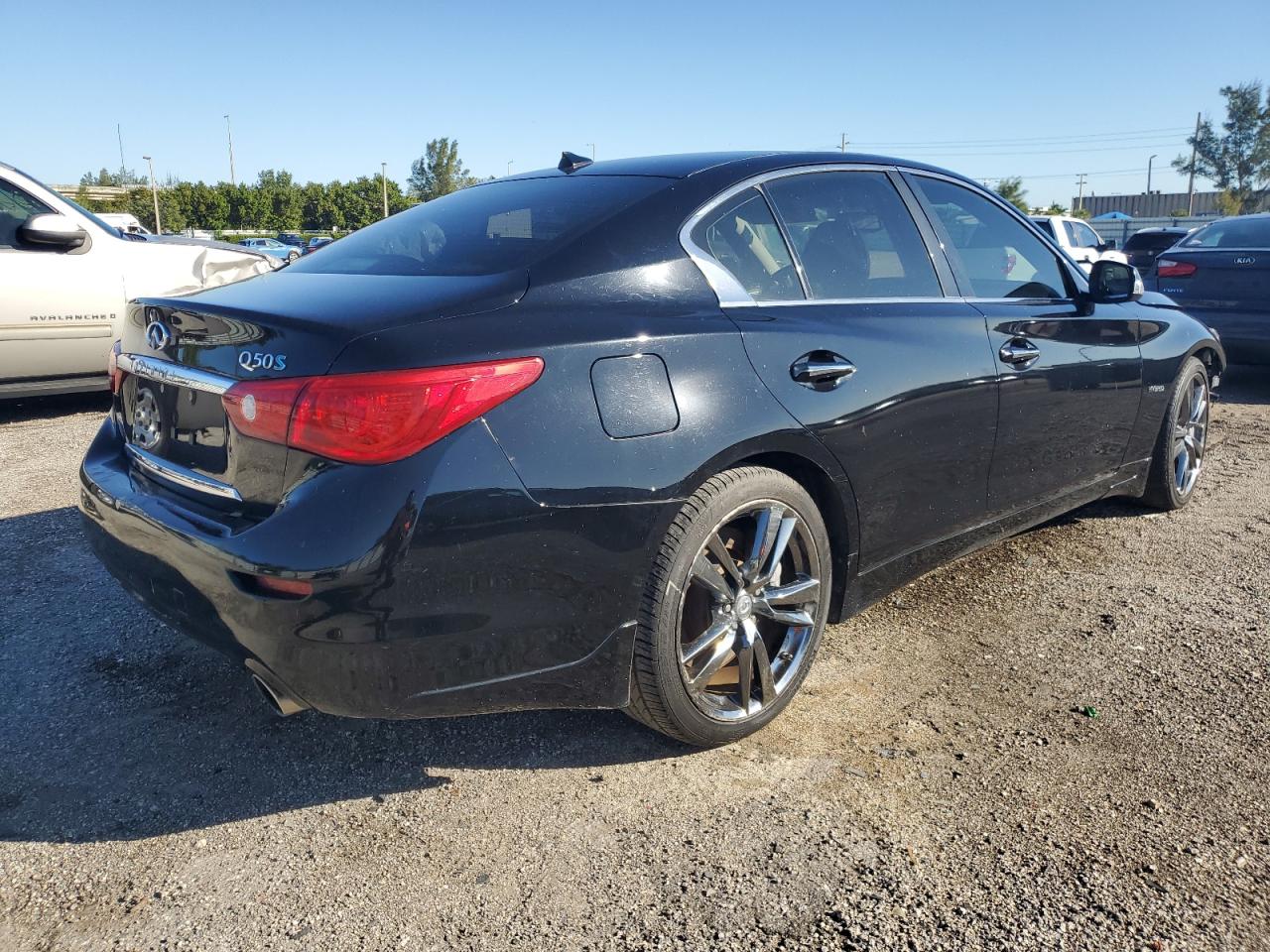Obraz 3 z 2015 INFINITI Q50 HYBRID PREMIUM 2015 z VIN JN1AV7AP4FM790708