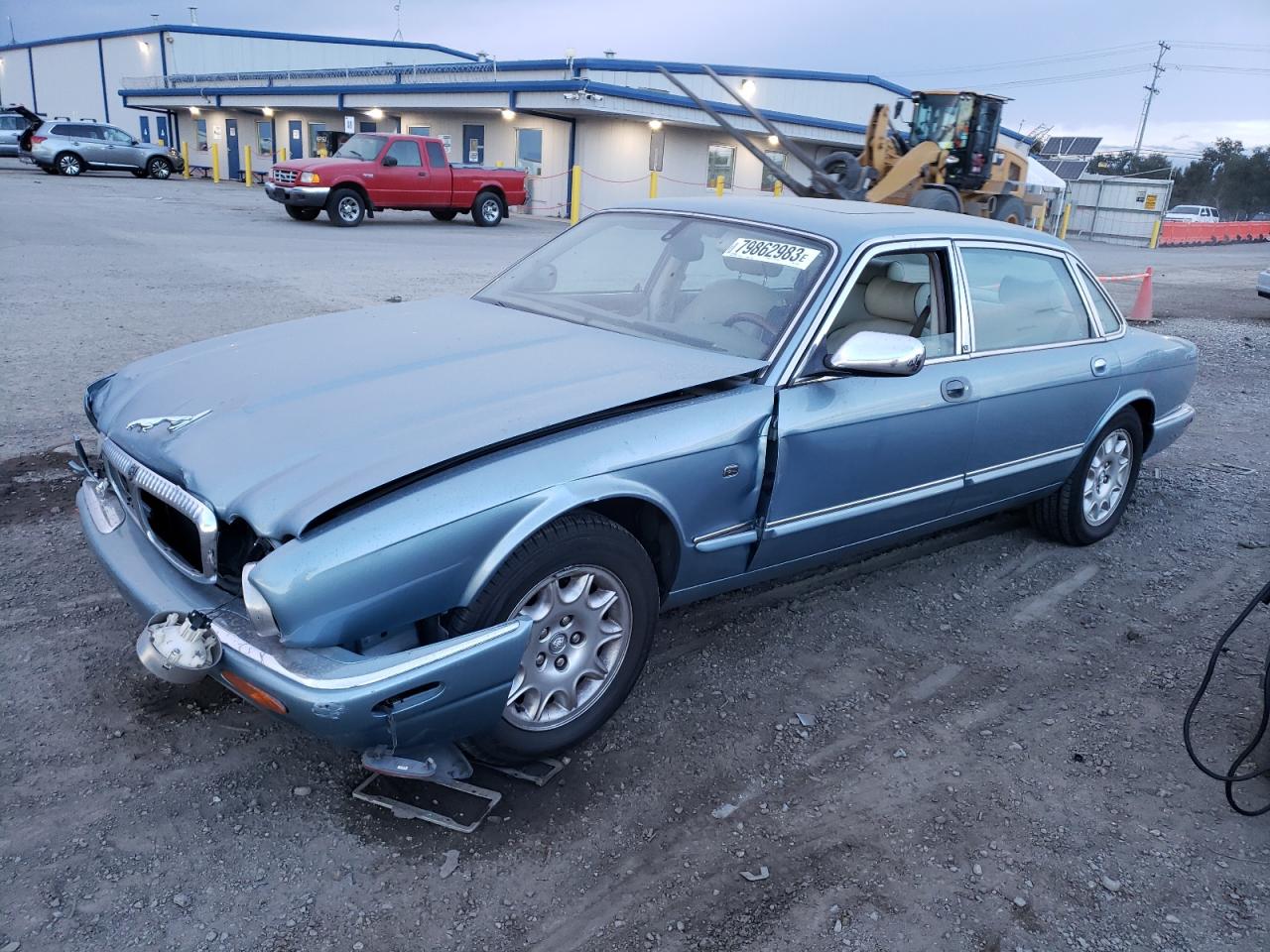Image 1 of 2002 JAGUAR VANDENPLAS  2002 with VIN SAJDA24C52LF45826