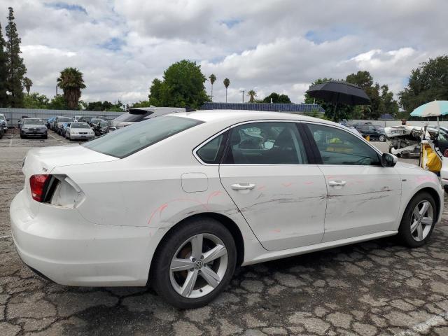 Obraz 3 z 2015 VOLKSWAGEN PASSAT S 2015 z VIN 1VWAS7A39FC114440