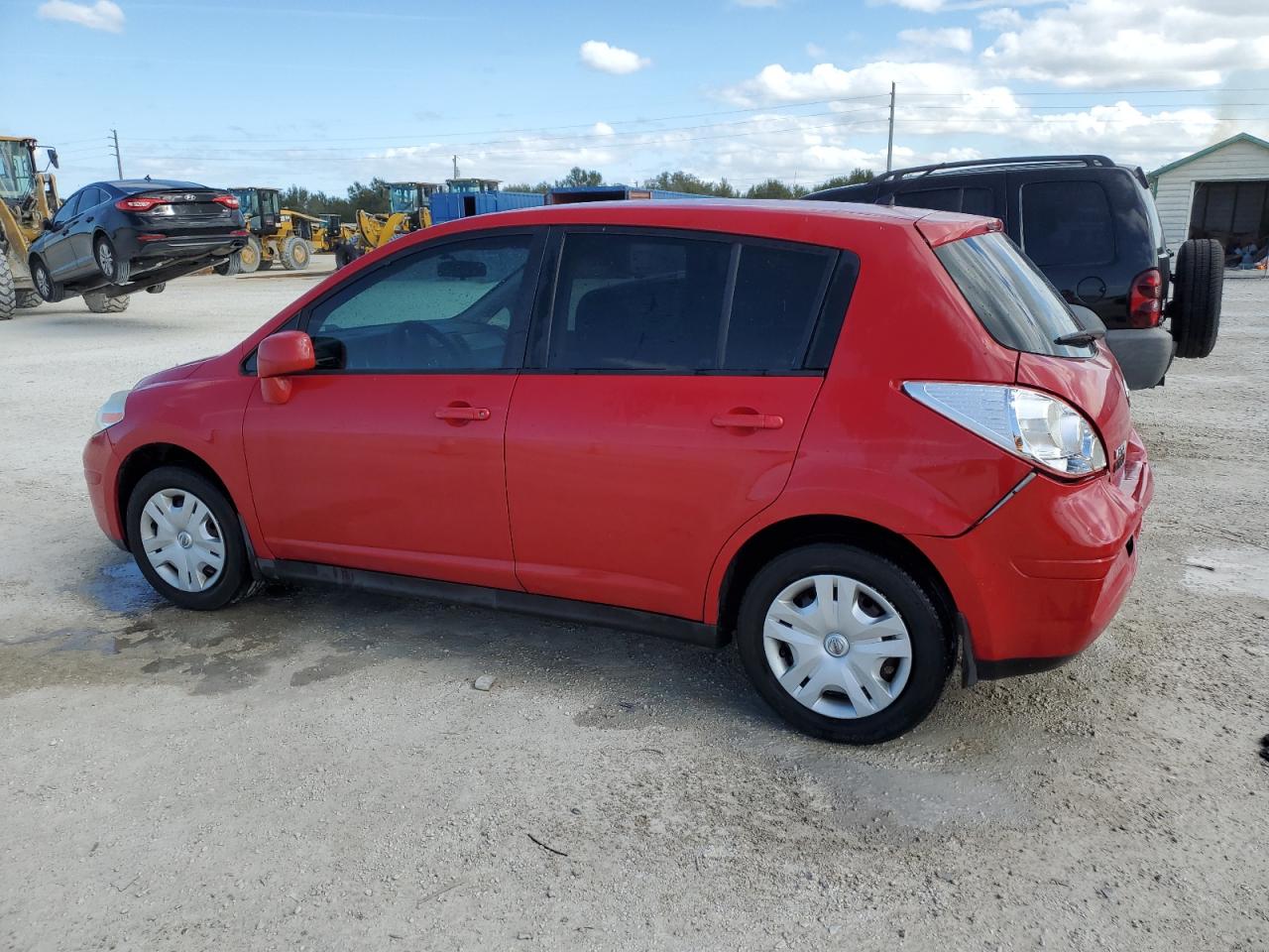 Изображение 2 2011 NISSAN VERSA S 2011 с VIN 3N1BC1CP1BL393367