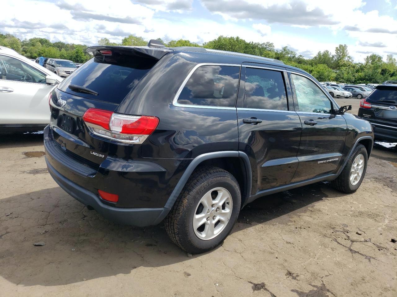 Image 3 of 2015 JEEP GRAND CHEROKEE LAREDO 2015 with VIN 1C4RJFAGXFC955463