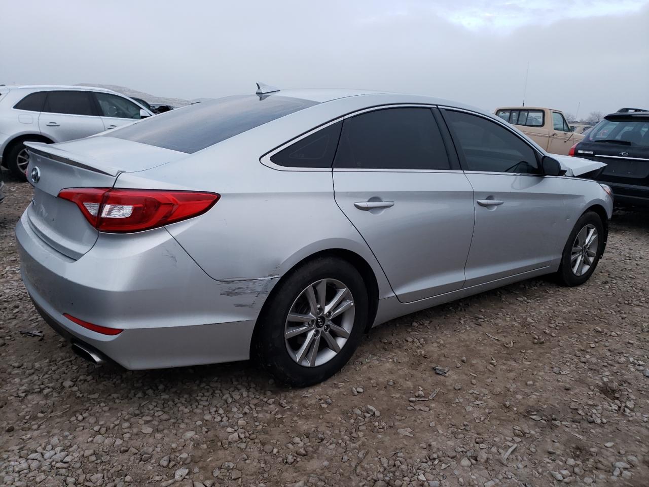 Изображение 3 2017 HYUNDAI SONATA SE 2017 с VIN 5NPE24AF5HH440644