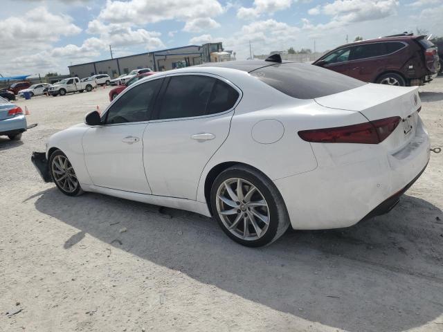 Image 2 of 2019 ALFA ROMEO GIULIA  2019 with VIN ZARFAMAN4K7599557