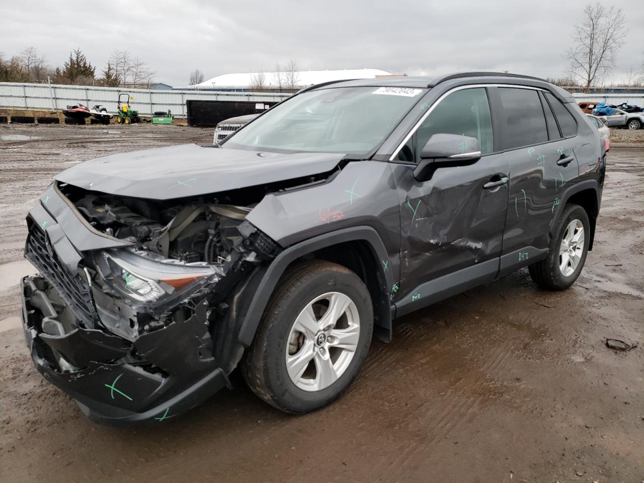 Изображение 1 2020 TOYOTA RAV4 XLE 2020 с VIN 2T3P1RFV2LC061564