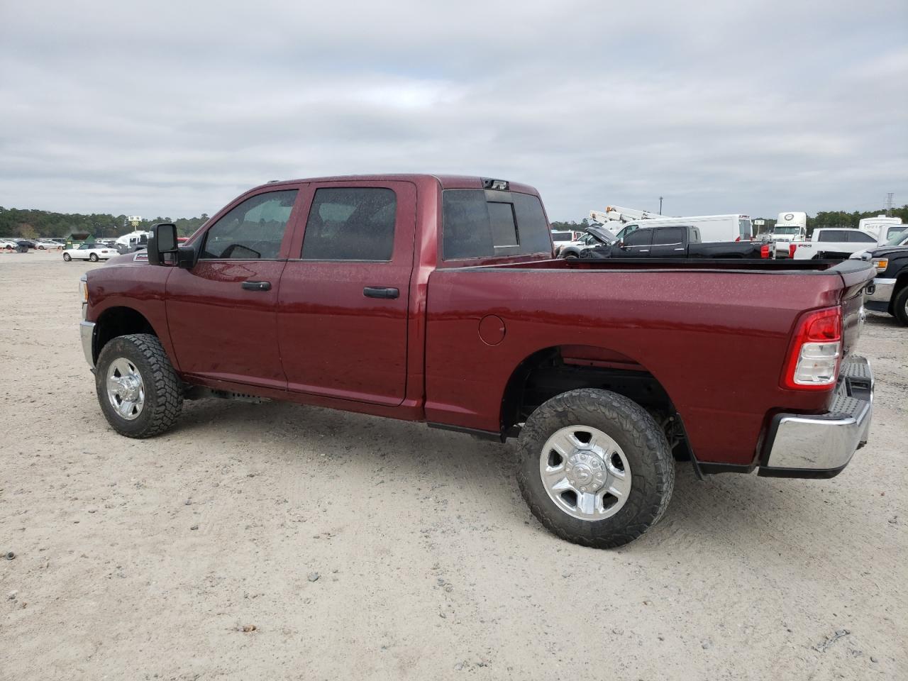 Obraz 2 z 2023 RAM 2500 TRADESMAN 2023 z VIN 3C6UR5CJ1PG504160