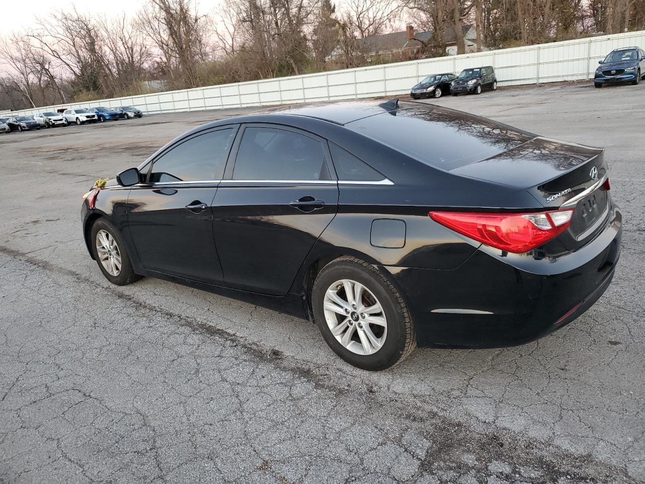 Image 2 of 2013 HYUNDAI SONATA GLS 2013 with VIN 5NPEB4AC3DH695311