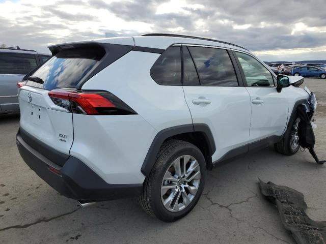 Изображение 3 2023 TOYOTA RAV4 XLE PREMIUM 2023 с VIN 2T3A1RFV6PW398071