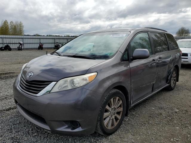 Obraz 2011 TOYOTA SIENNA LE 2011